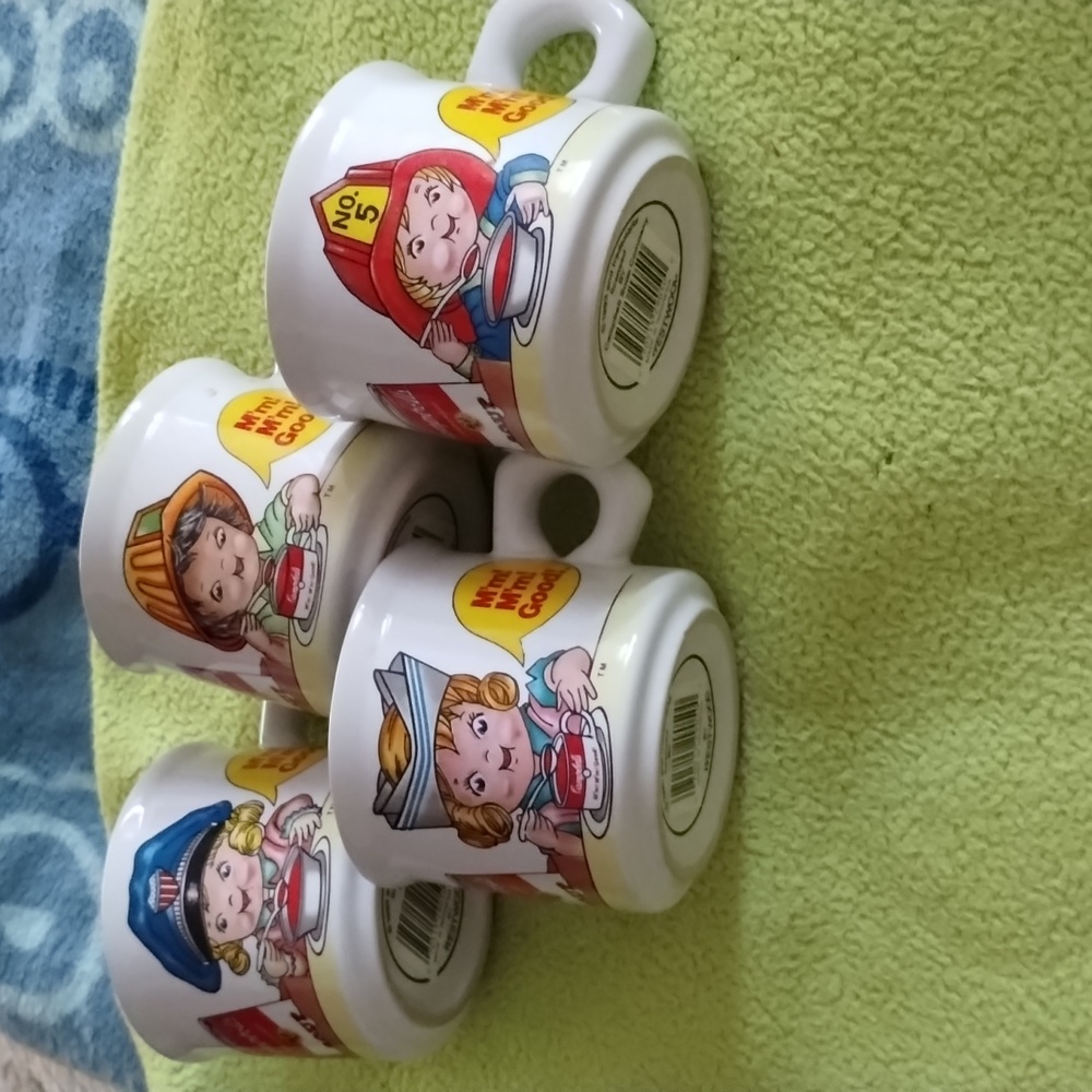 Vintage Set of 4,  1993 Campbell Soup Cups